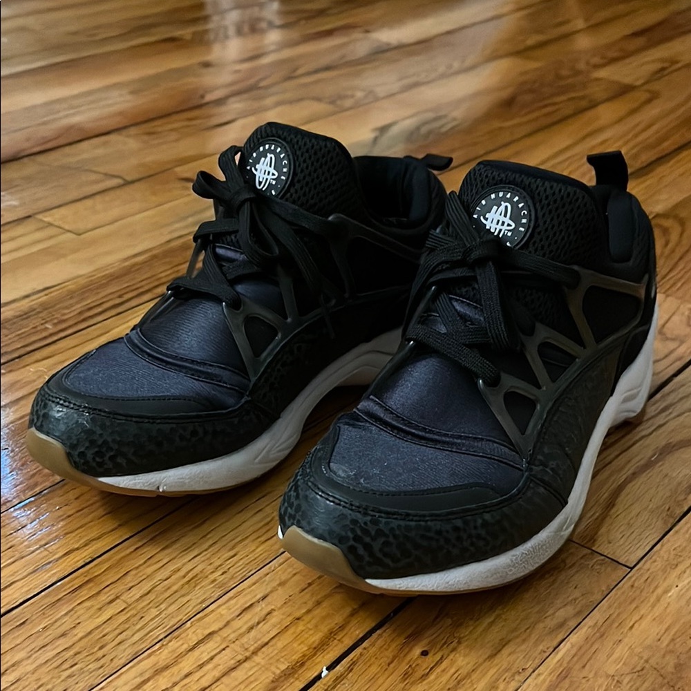 Black and White Nike Huarache Sneakers
